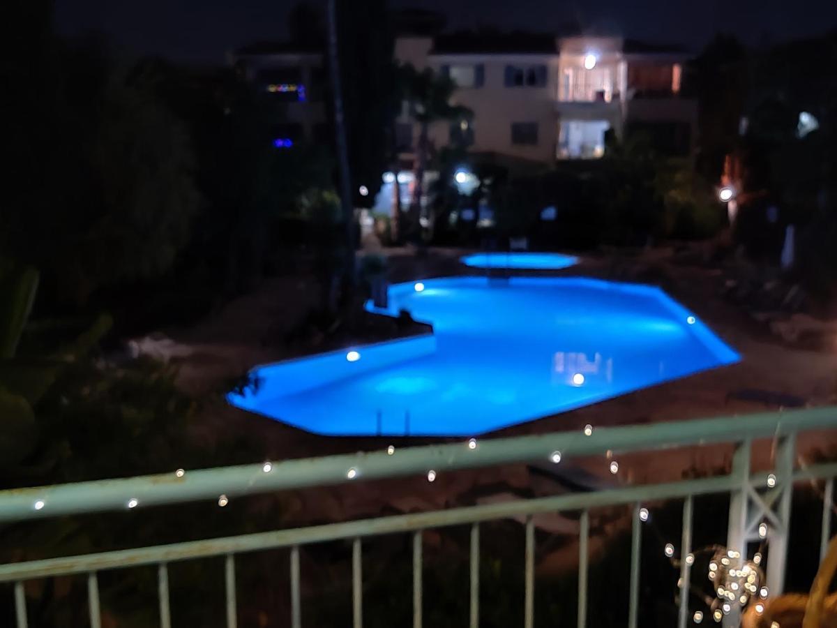 Apartament Rachel By The Pool *